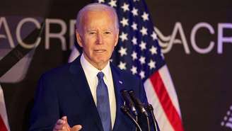 Ex-presidente dos EUA Joe Biden durante conferência em Chicago, no mês de abril