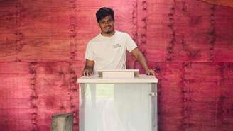 Diácono Javã, de 26 anos, lidera igreja da Tekoa Ka'aguy Mirim, em Itanhaém