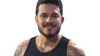 Júnior Marra lança EP acústico e aposta na música inédita 'Melissa'