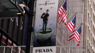 Trump e Von der Leyen acordam extensão de pausa de tarifas à UE