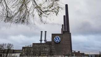 A principal fábrica da Volkswagen em Wolfsburg, Alemanha, em 9/12/24.