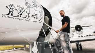 Zé Felipe ganhou jatinho de Virginia Fonseca