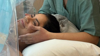 Lexa no dia do parto da filha