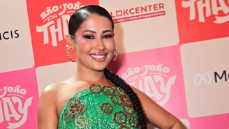 Thaynara OG na segunda noite do São João da Thay