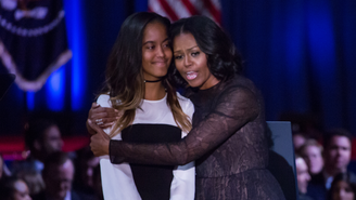 Michelle Obama e a filha mais velha, Malia