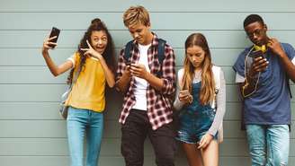 Você já ouviu falar em FOMO, JOBO e FOBO? Entenda do que se tratam as siglas e seus comportamentos mais comuns observados