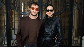 Klebber Toledo e Camila Queiroz 