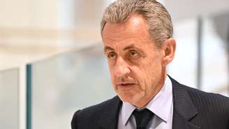 Nicolas Sarkozy, 70 anos, foi excluído das condecorações da Legião de Honra e da Ordem Nacional do Mérito.