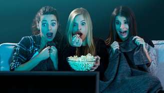 Por que seu cérebro escolhe certos tipos de filme? Entenda a explicação científica sobre suas emoções e produções favoritas