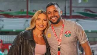 Virginia Fonseca e mestre de bateria Fafá