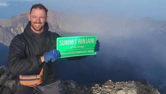 Paul Farrell esperou entre 5 e 6 horas até ser resgatado em acidente no Monte Rinjani