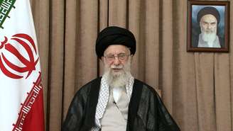 Aiatolá Ali Khamenei tem 86 anos e se tornou o líder supremo do seu país em 1989.