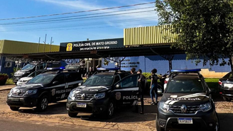 Polícia Civil de Mato Grosso Sul prendeu adolescente de 14 ano namorado de menor de idade que matou os pais e o irmão