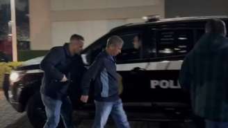 Momento em que suspeito por ataque hacker é preso em SP