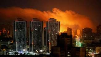 Drones têm atingidos zonas residenciais e comerciais em cidades ucranianas