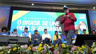 O presidente Luiz Inácio Lula da Silva discursa no 60º Congresso da União Nacional dos Estudantes, em Goiânia. 17 de julho de 2025
