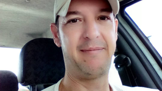 Douglas Souza Arruda, conhecido como Dodô, era baterista do Karametade