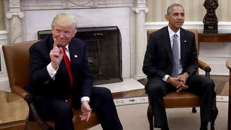 Imagens geradas do ex-presidente e ex-primeira-dama aparecem nos segundos finais de um vídeo sem ligação com o casal