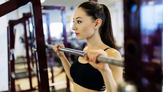 Musculação para as mulheres / Foto: Shutterstock