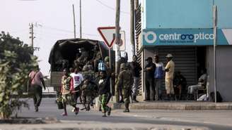 Analistas angolanos consideram que os protestos violentos registrados na segunda e terça-feira, 28 e 29 de julho, em Luanda, eram previsíveis diante da deterioração das condições de vida da população. Luanda. LUSA – Ampe Rogério.