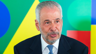 André Corrêa do Lago, presidente da COP30, confirmou reunião de emergência com a ONU para falar sobre preços abusivos de hotéis em Belém (PA)