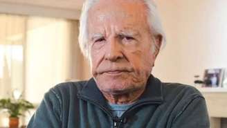 Justiça bloqueia mansão de Cid Moreira em meio a disputa por herança