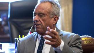 Robert Kennedy Jr., escolhido por Donald Trump para a pasta de Saúde, em foto de arquivo de 17 de dezembro de 2024, em Washington.