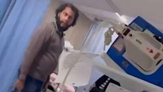 Marido de Amanda Wanessa é filmado chutando pai da cantora gospel em hospital 