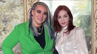 Viúva se pronuncia após ser acusada de ter matado a própria filha: 'Obscena'