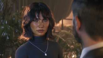 Neo Berlim 2087 chama a atenção em trailer da gamescom 2025; assista