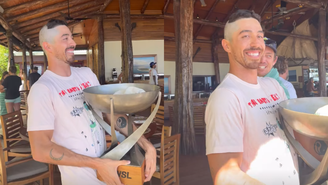 Yago Dora usa cabelo Cascão inspirado em Ronaldo Fenômeno