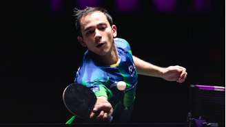 Hugo Calderano é dominado por Wang Chuqin e fica com o vice no WTT de Macau 