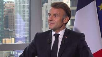 O presidente francês Emmanuel Macron, durante entrevista à RFI e à France 24, em 24 de setembro de 2025, em Nova York.