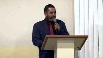 Parlamentar é acusado de cometer o crime de estupro contra duas adolescente e uma grávida de 9 meses