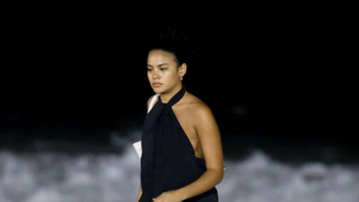 Bella Campos grava reta final de Vale Tudo em Copacabana