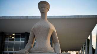 O "núcleo 3", também denominado na investigação de "kids pretos" ou "forças especiais", é formado predominantemente por militares da ativa ou da reserva do Exército