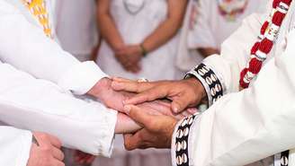 Veja como agradecer as entidades em sua casa