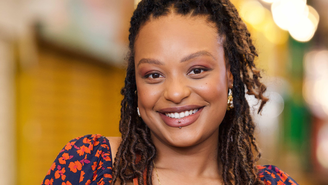 Haonê Thinar interpreta a Pam em Dona de Mim