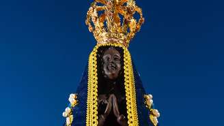 Conheça a história da padroeira neste dia especial