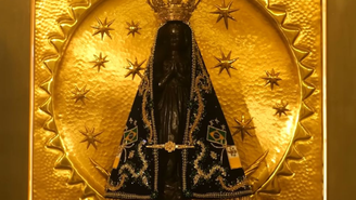 O encontro da imagem de Nossa Senhora Aparecida, em 12 de outubro de 1717, marca até hoje os brasileiros, que celebram o dia da padroeira