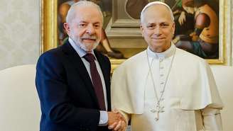 Lula e o papa Leão 14 se encontraram nesta segunda-feira (13/10)