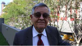 Professor Clayton Reis afirma que é apaixonado pela sala de aula