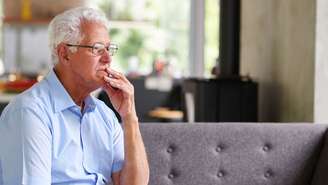 As falsas memórias são recordações que parecem reais, mas foram criadas pelo cérebro; entenda como elas surgem e suas consequências