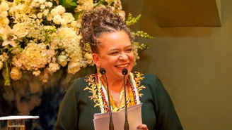 Ana Maria Gonçalves toma posse na ABL e se torna primeira mulher negra a ocupar cadeira na instituição