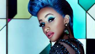 Cardi B anuncia gravidez e garante turnê energética