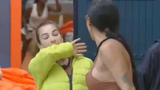 Tàmires e Maria (Reprodução/RecordPlus)