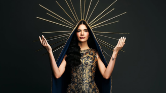 Brasileira homenageia Nossa Senhora Aparecida em desfile de traje típico do Miss Universo 2025