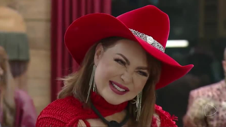 A Fazenda 17 Participantes acusam Gaby Spanic de ser infiltrada 'Ela ficou me olhando'