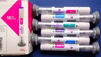 Preços podem ultrapassar R$ 2 mil por mês, reforçando a importância de orientação profissional antes do tratamento – depositphotos.com / Micromoh77