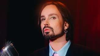 O cantor e compositor Johnny Hooker